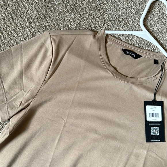 Almost Friday Tee - Picture 5 of 5